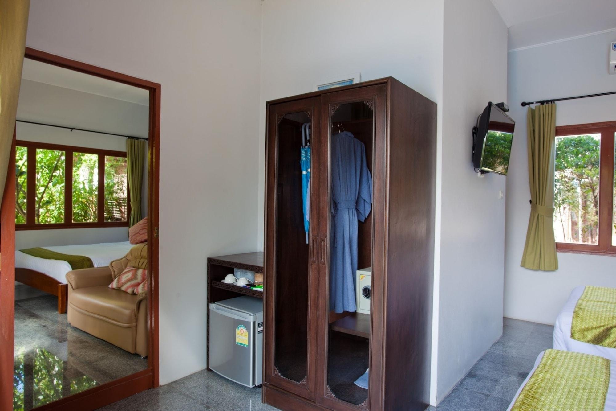 Ardea Resort Pool Villa Amphawa Eksteriør billede