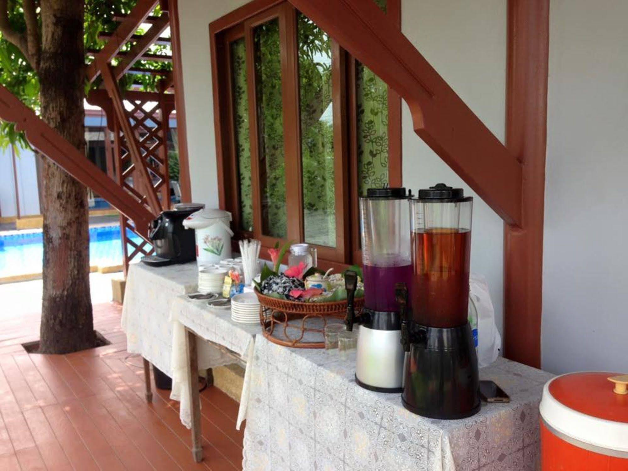 Ardea Resort Pool Villa Amphawa Eksteriør billede