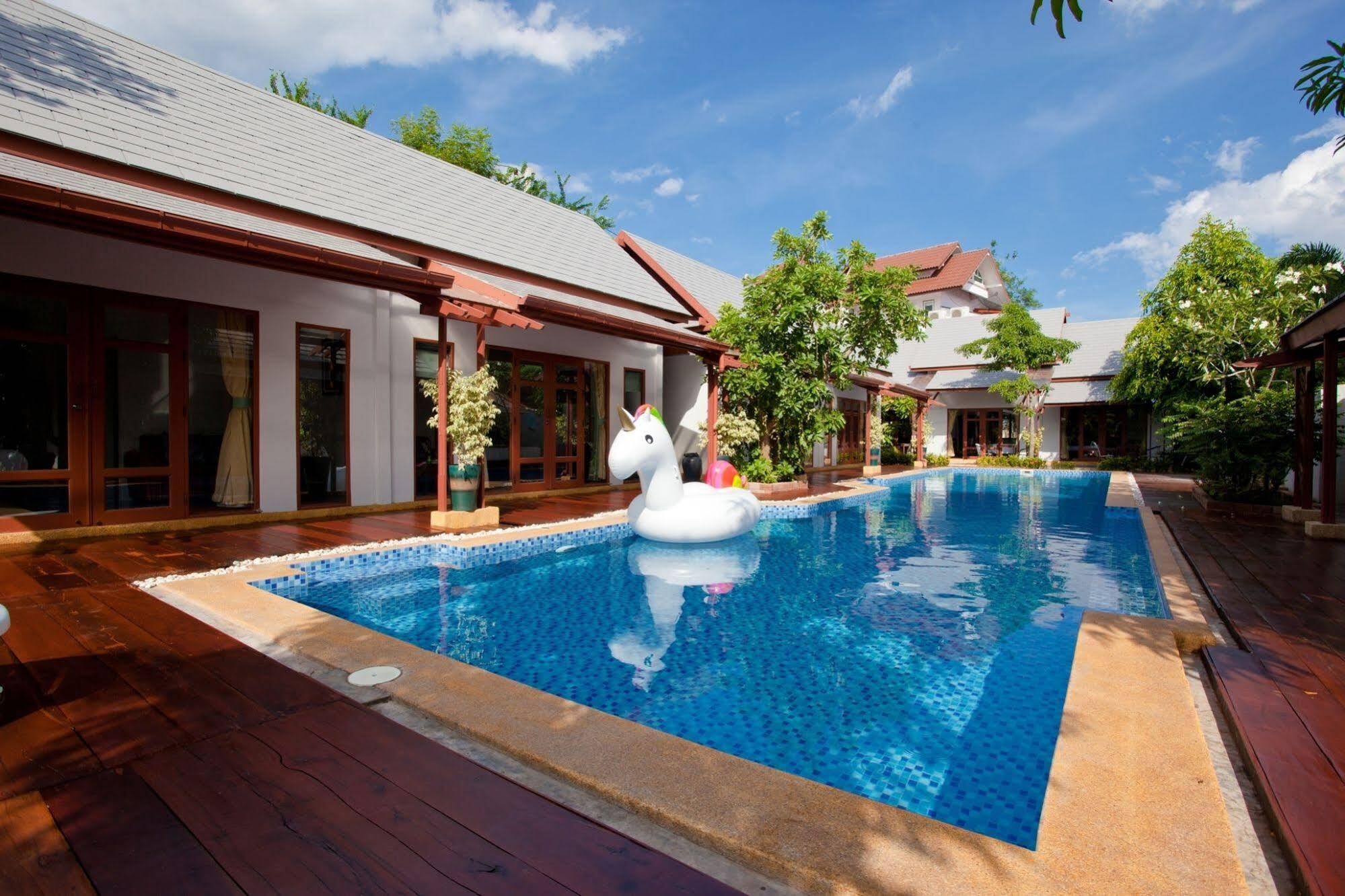 Ardea Resort Pool Villa Amphawa Eksteriør billede